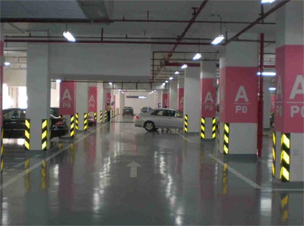 停車場地坪